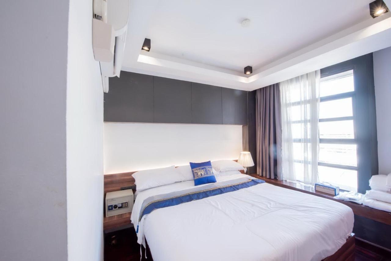 Elixir Hostel Бангкок Экстерьер фото