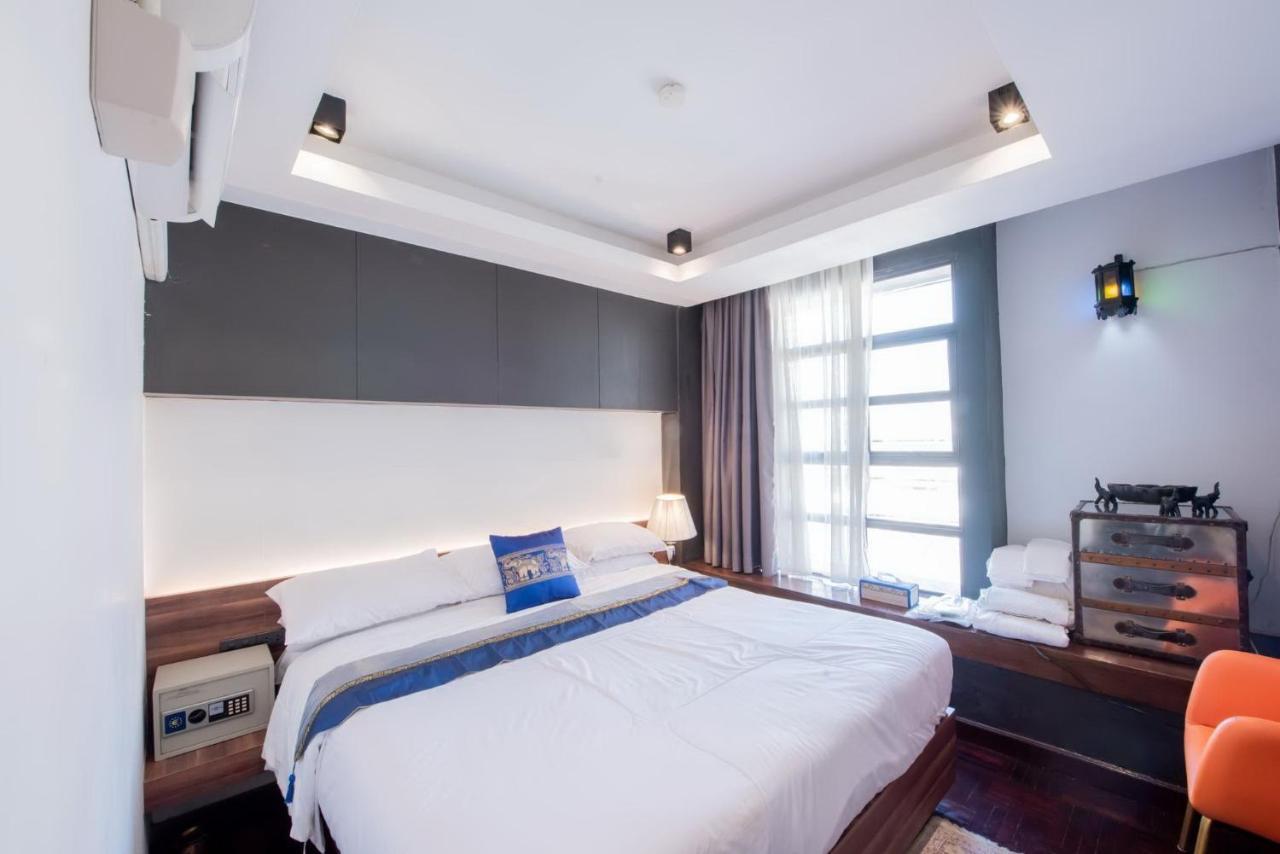 Elixir Hostel Бангкок Экстерьер фото