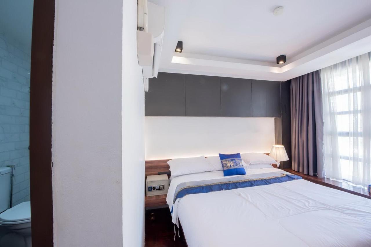 Elixir Hostel Бангкок Экстерьер фото