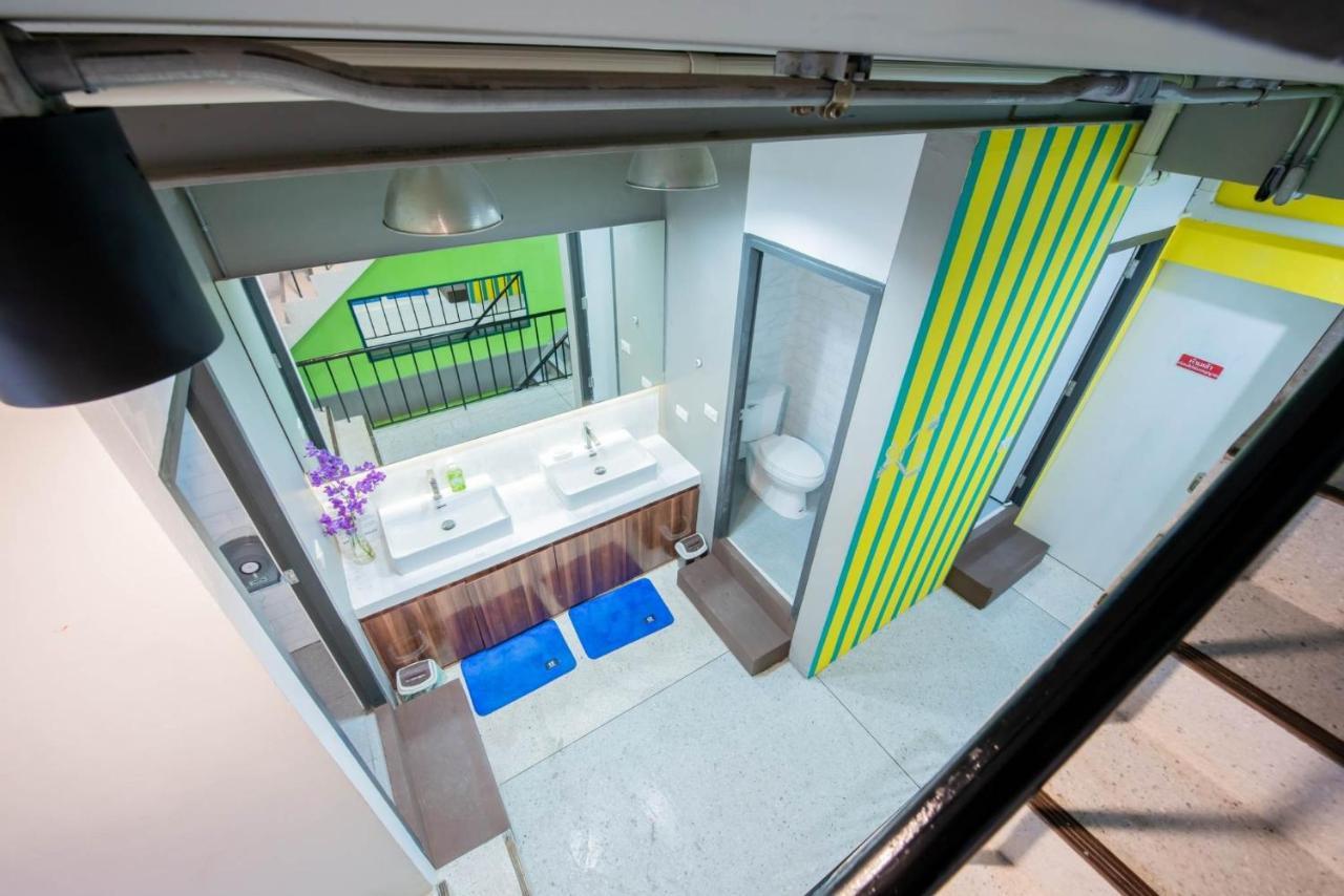 Elixir Hostel Бангкок Экстерьер фото