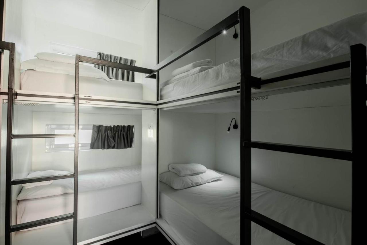 Elixir Hostel Бангкок Экстерьер фото