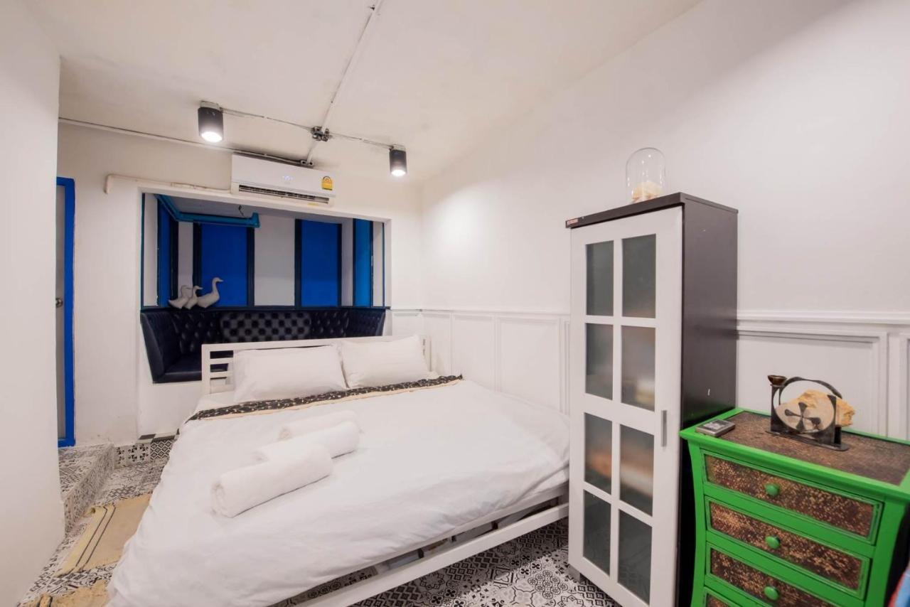 Elixir Hostel Бангкок Экстерьер фото